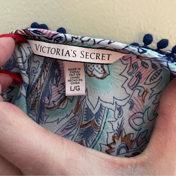 VICTORIA Secret Paisley Boho Print Tassel Pom Pom Trim SwimSuit Coverup Size L - Picture 4 of 11